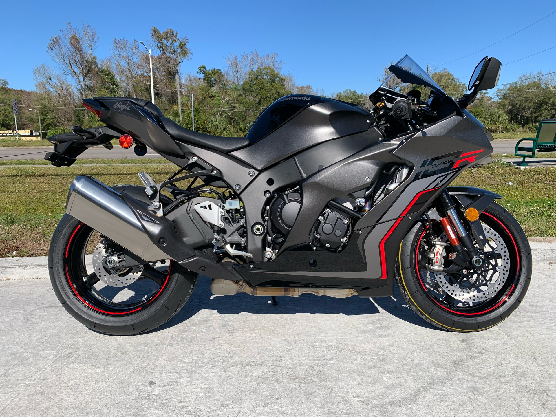 2022 Kawasaki Ninja ZX-10R ABS in Orlando, Florida - Photo 2