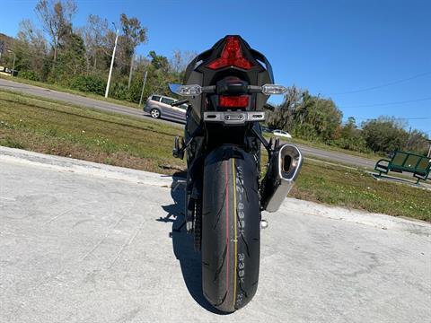 2022 Kawasaki Ninja ZX-10R ABS in Orlando, Florida - Photo 9