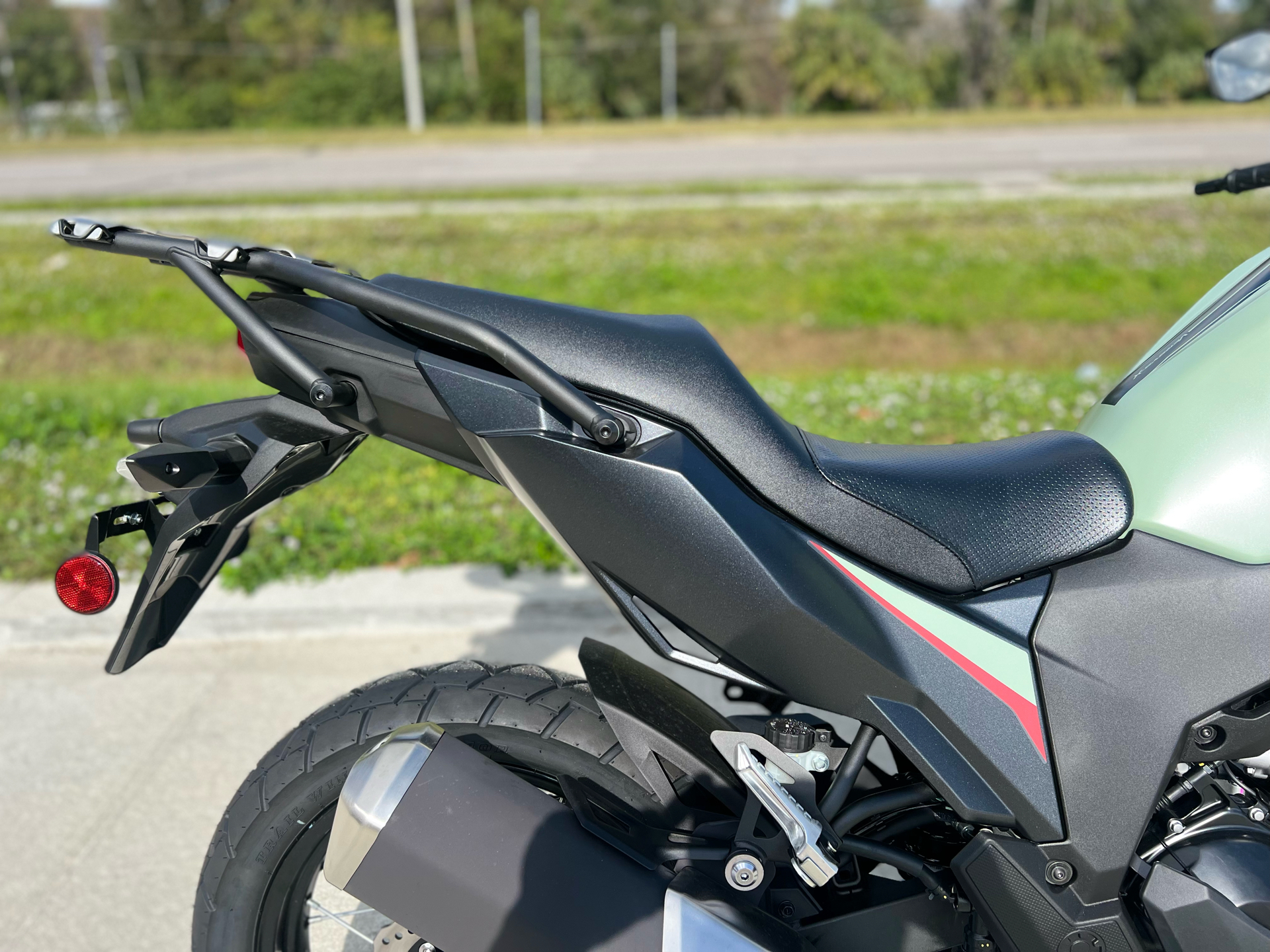 2023 Kawasaki Versys-X 300 in Orlando, Florida - Photo 8