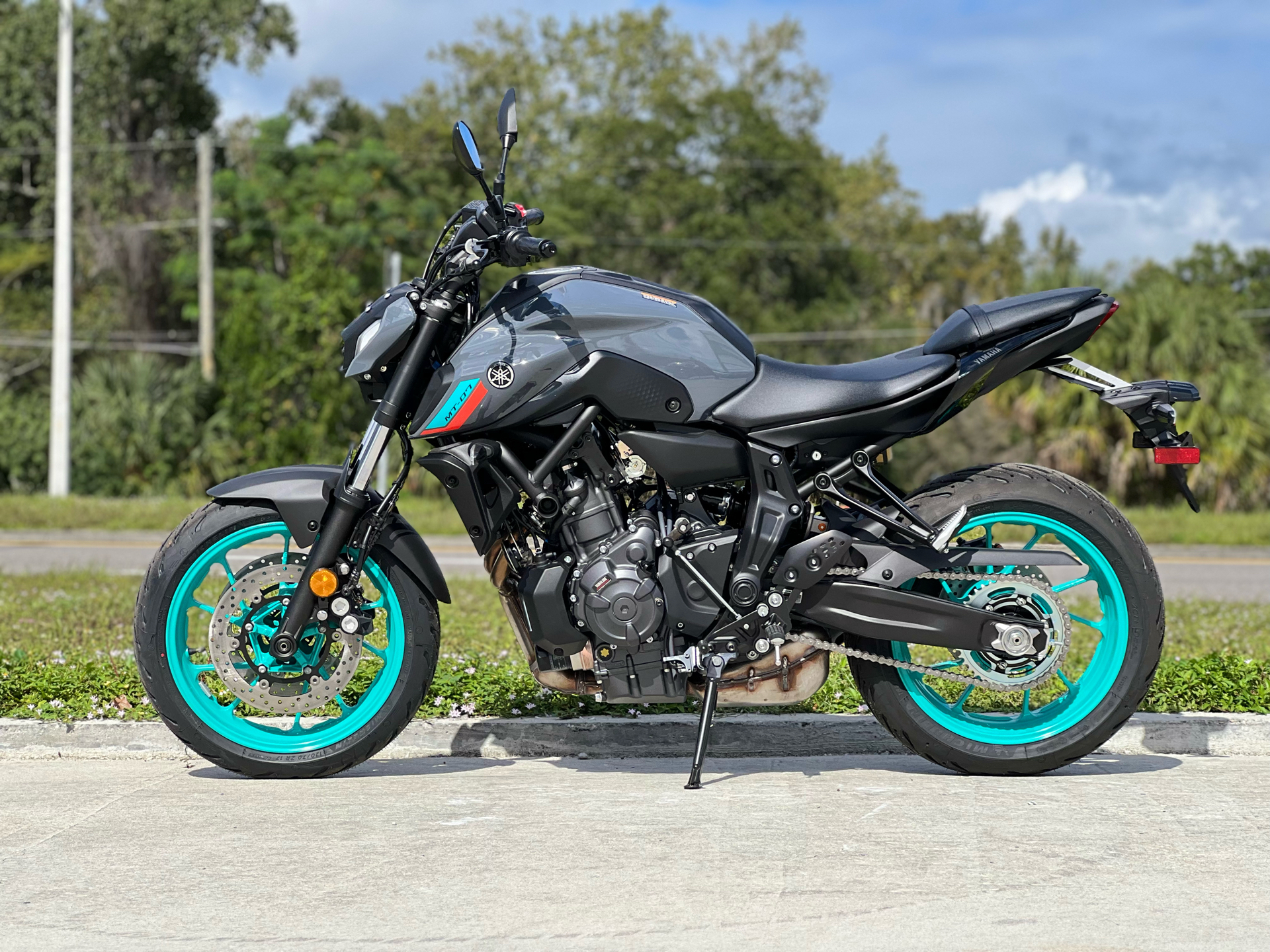 2023 Yamaha MT-07 in Orlando, Florida - Photo 2