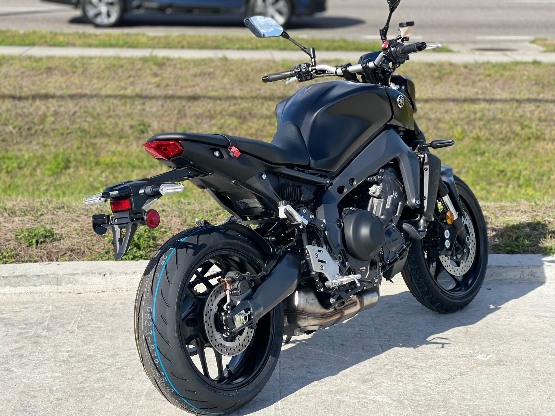 2023 Yamaha MT-09 in Orlando, Florida - Photo 3