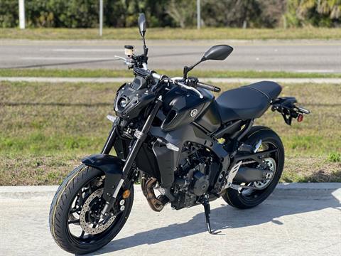 2023 Yamaha MT-09 in Orlando, Florida - Photo 7