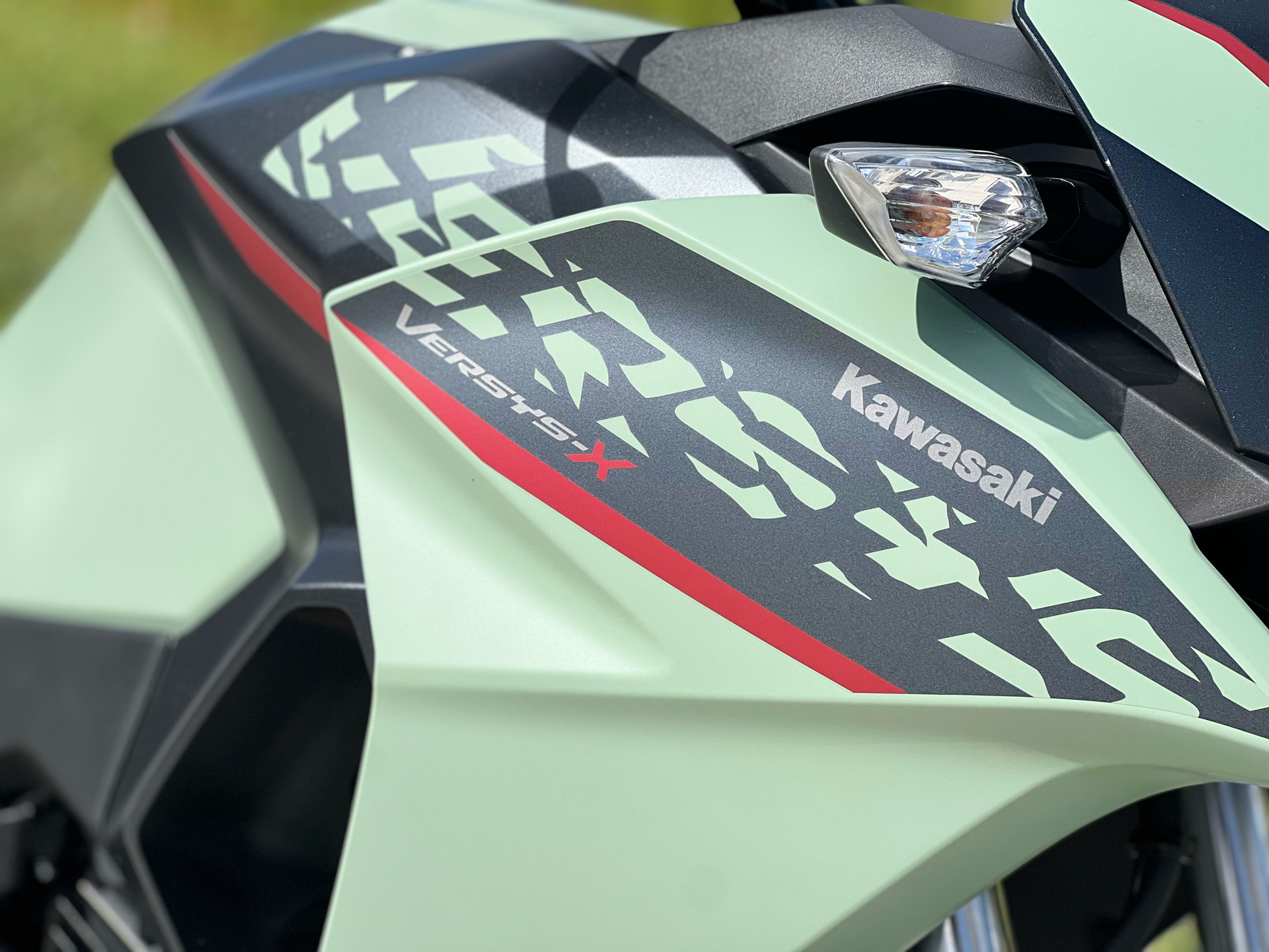 2024 Kawasaki Versys-X 300 ABS in Orlando, Florida - Photo 2