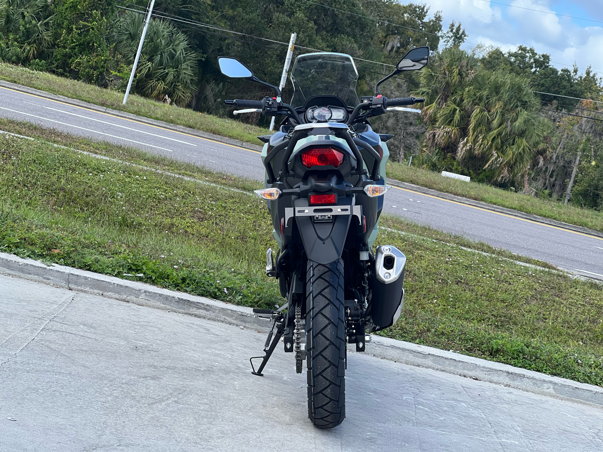 2024 Kawasaki Versys-X 300 ABS in Orlando, Florida - Photo 9