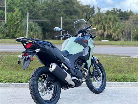 2024 Kawasaki Versys-X 300 ABS in Orlando, Florida - Photo 10