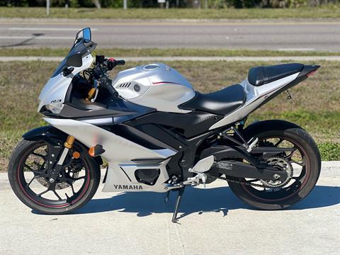 2020 Yamaha YZF-R3 ABS in Orlando, Florida - Photo 2