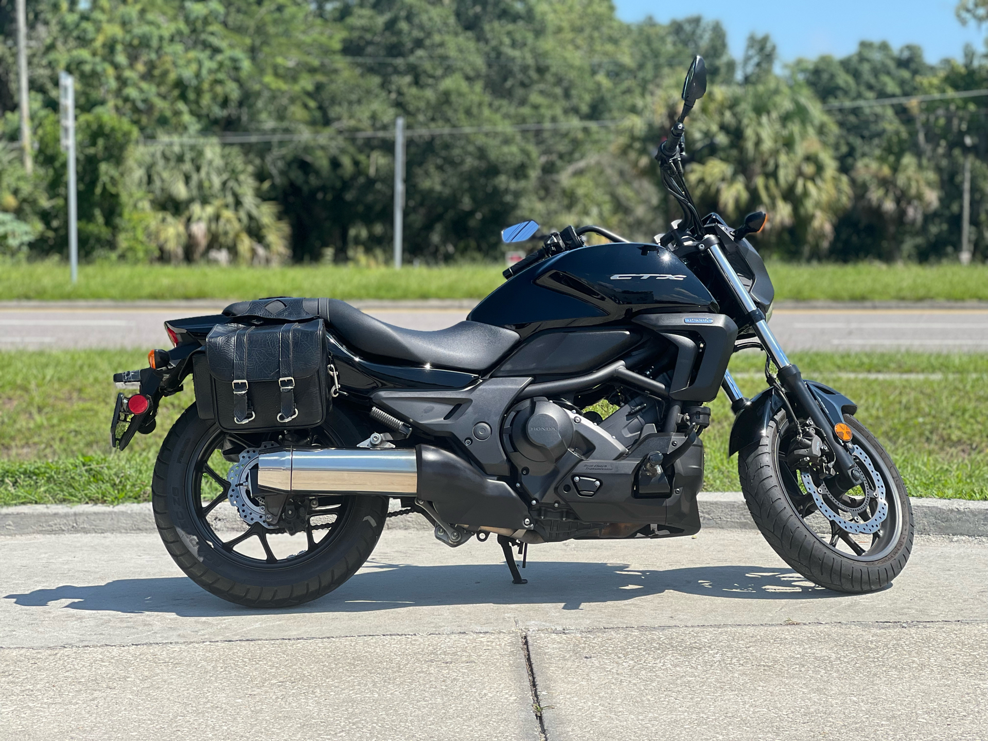 2014 Honda CTX®700N DCT ABS in Orlando, Florida - Photo 5