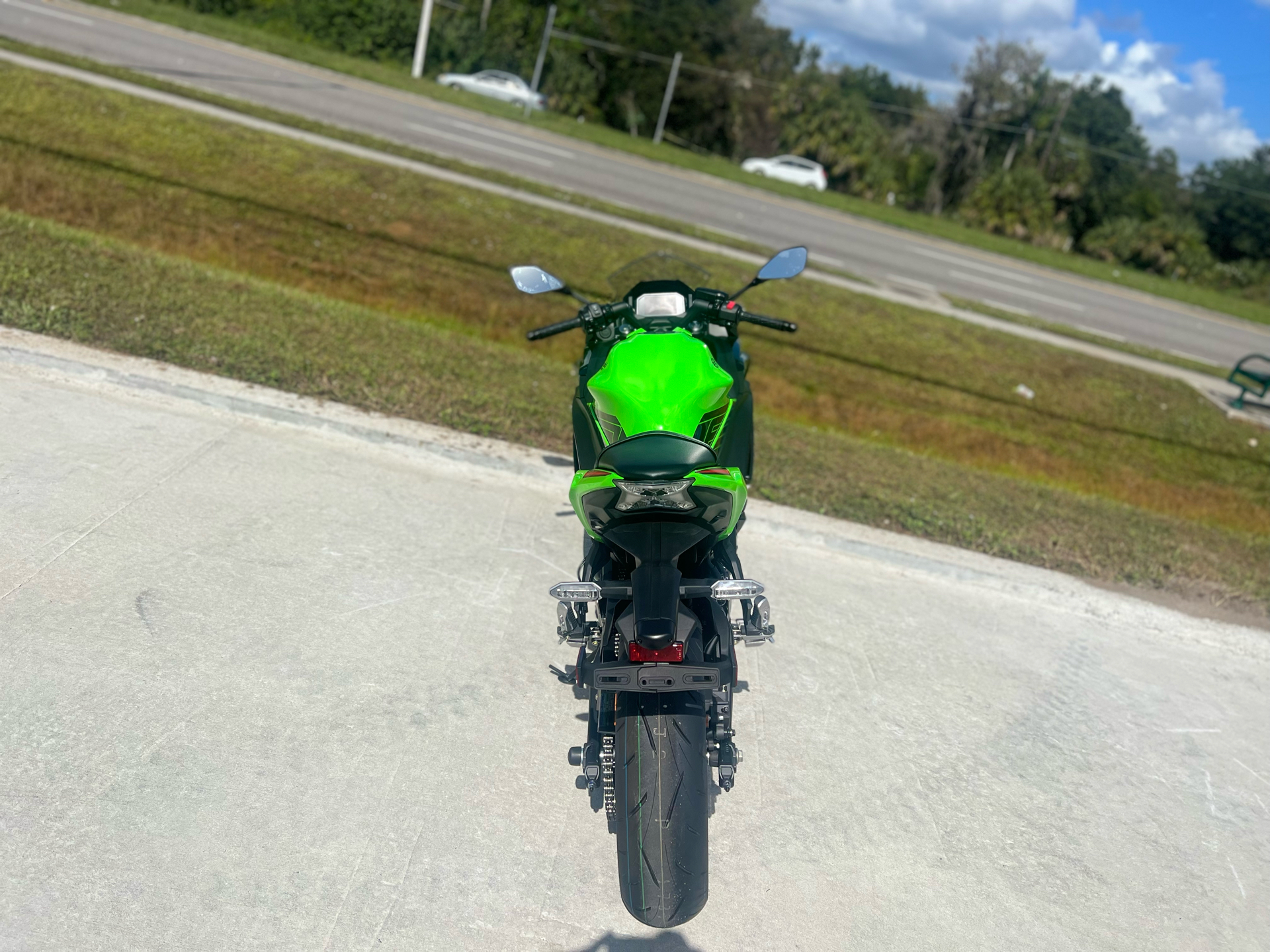 2023 Kawasaki Ninja 650 KRT Edition in Orlando, Florida - Photo 9