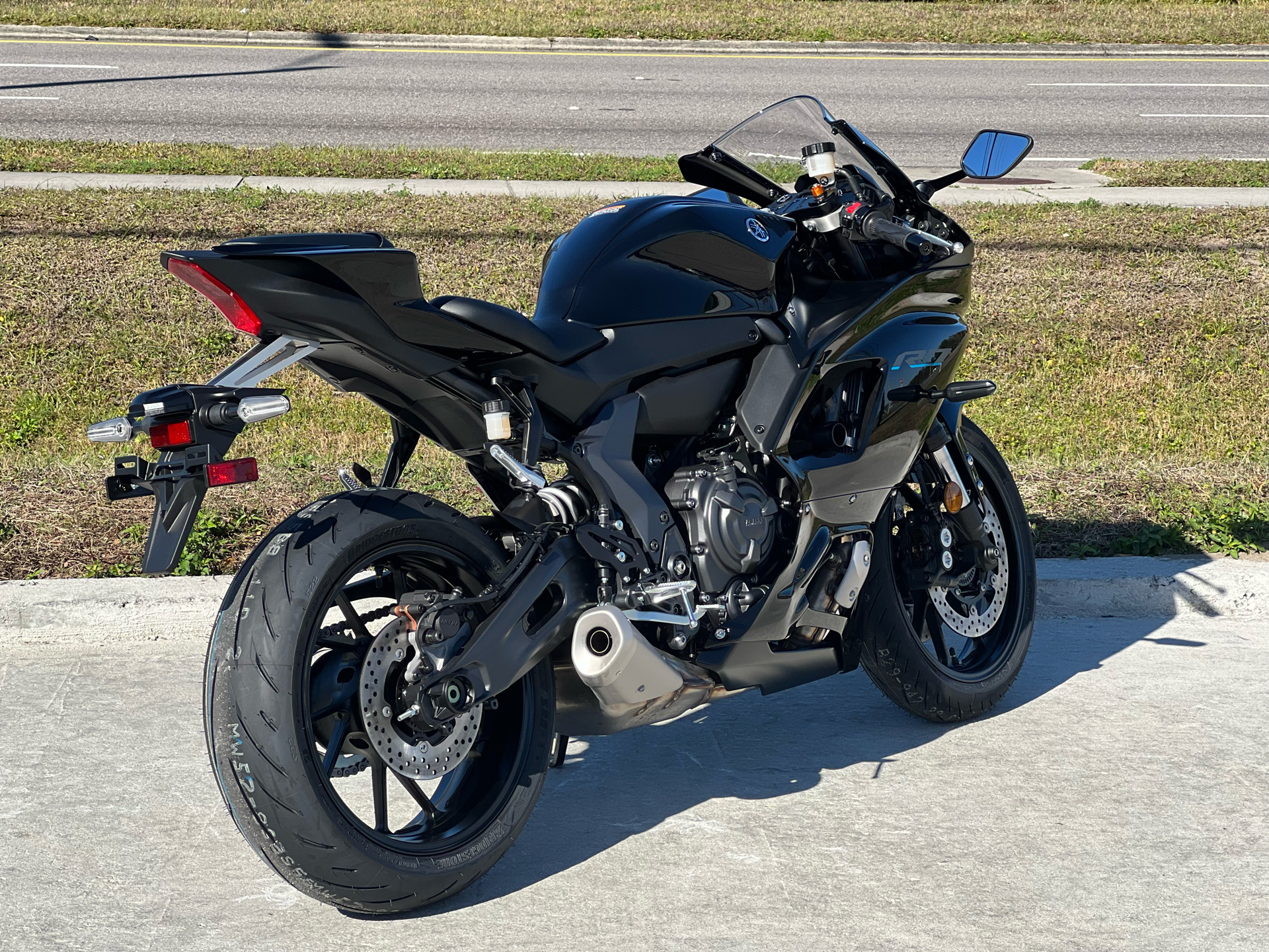 2023 Yamaha YZF-R7 in Orlando, Florida - Photo 10