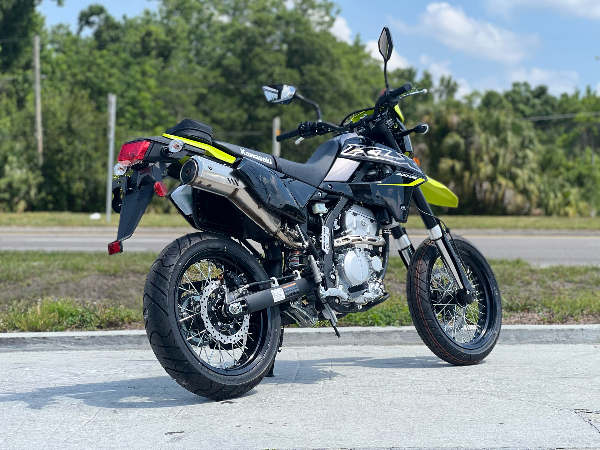 2023 Kawasaki KLX 300SM in Orlando, Florida - Photo 9