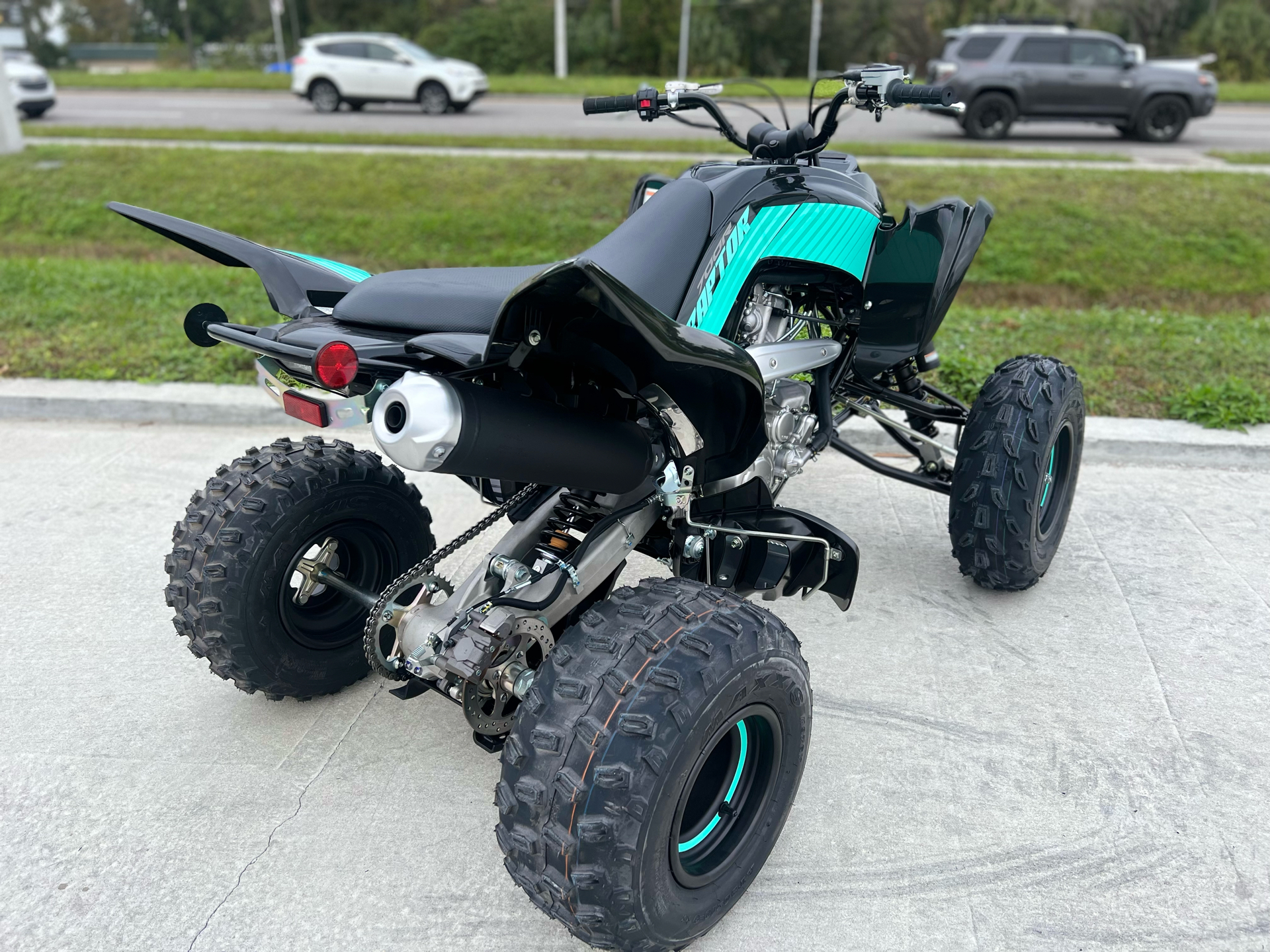 2023 Yamaha Raptor 700R SE in Orlando, Florida - Photo 12