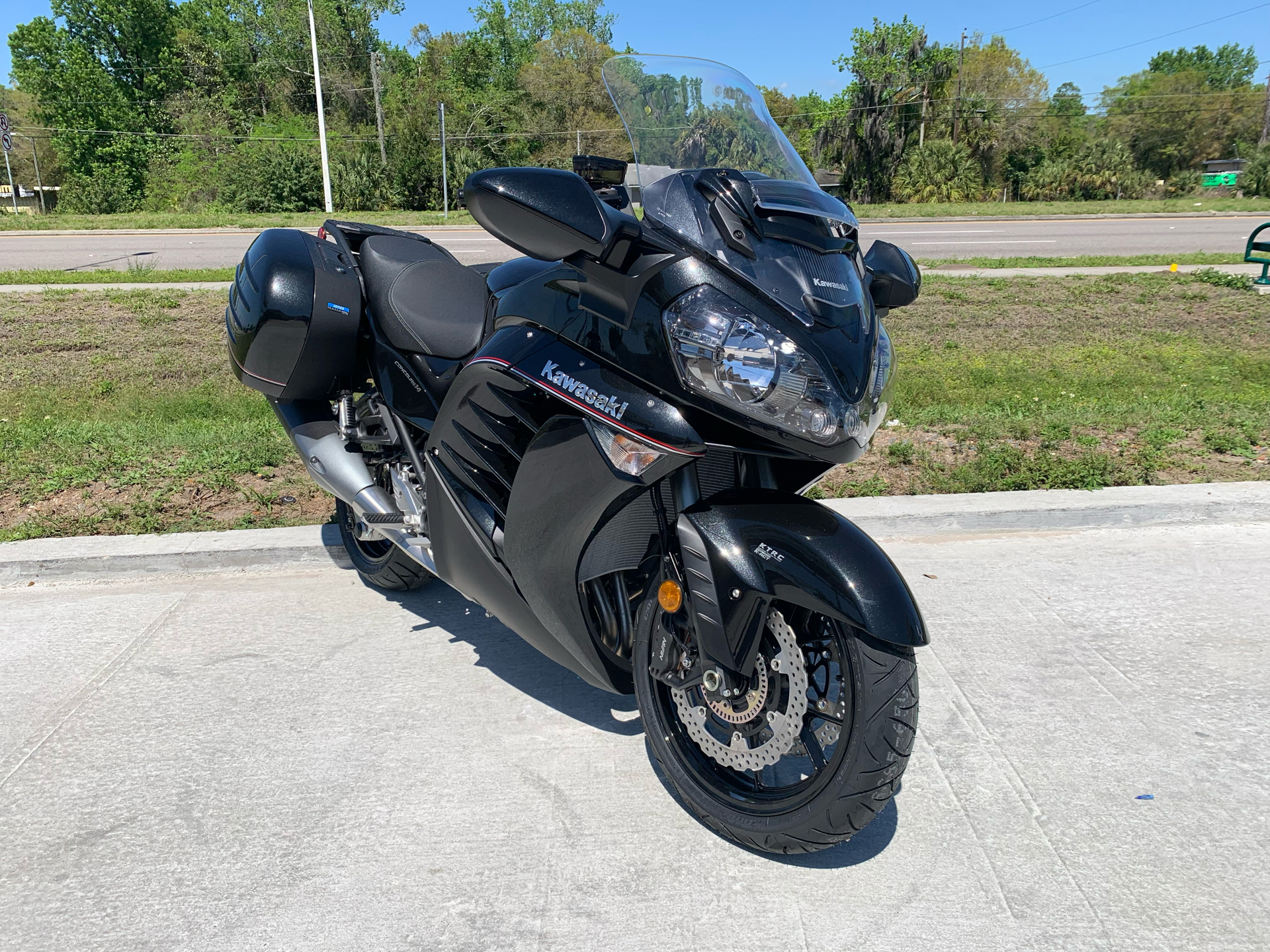 2022 Kawasaki Concours 14 ABS in Orlando, Florida - Photo 5
