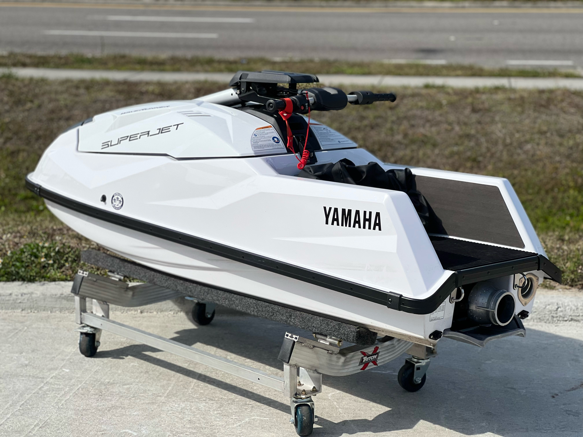 2023 Yamaha SuperJet in Orlando, Florida - Photo 6