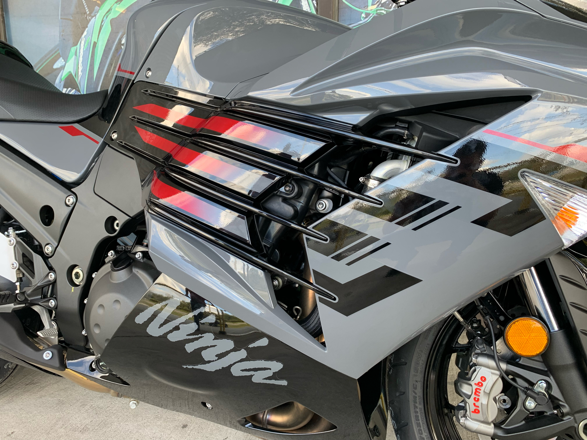 2022 Kawasaki Ninja ZX-14R ABS in Orlando, Florida - Photo 2