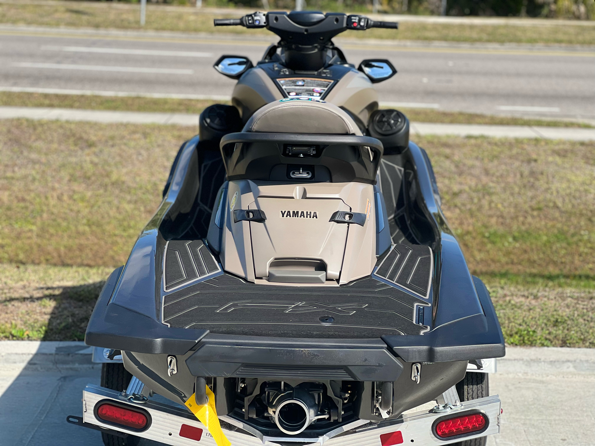 2023 Yamaha FX Cruiser HO with Audio in Orlando, Florida - Photo 8