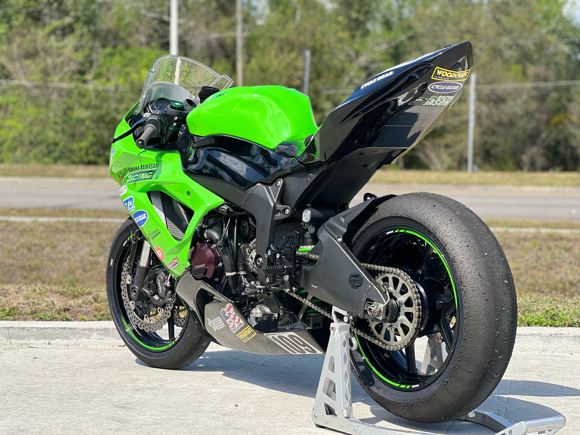 2018 Kawasaki Ninja ZX-6R KRT EDITION in Orlando, Florida - Photo 16