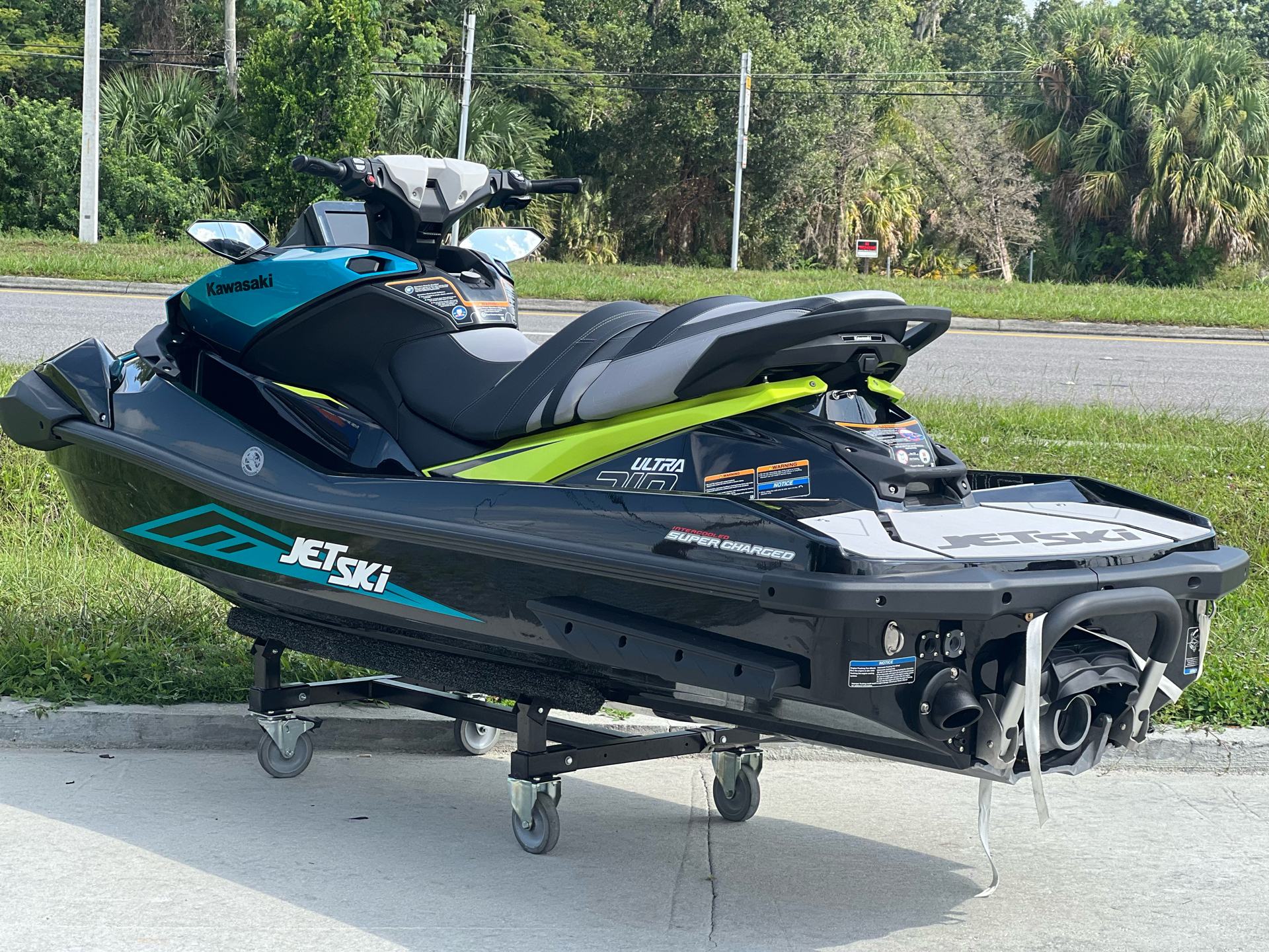 2023 Kawasaki Jet Ski Ultra 310X in Orlando, Florida - Photo 10