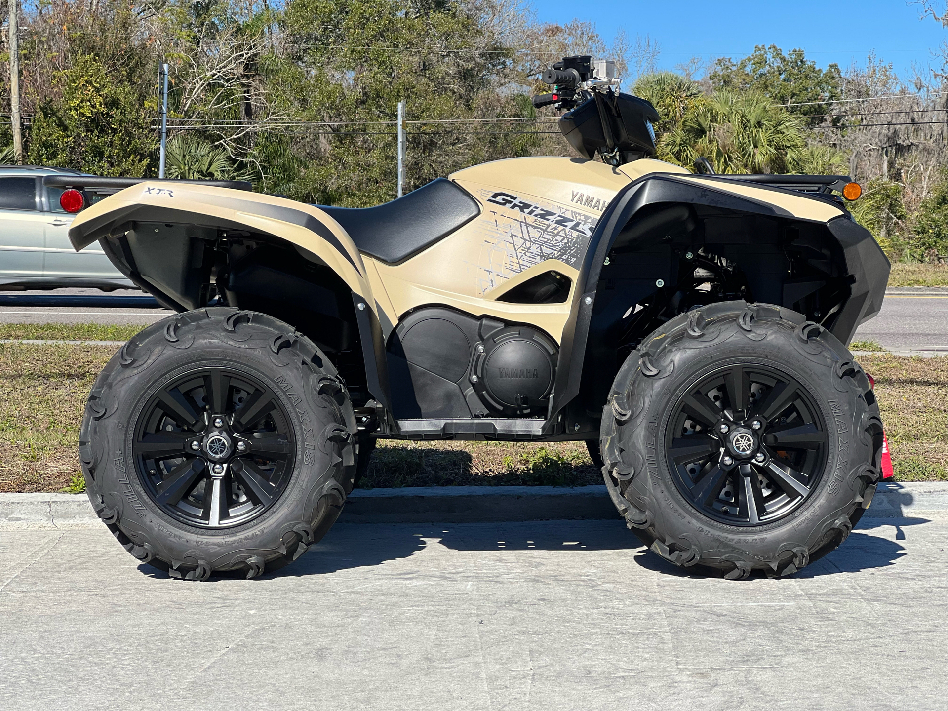 2023 Yamaha Grizzly EPS XT-R in Orlando, Florida - Photo 7