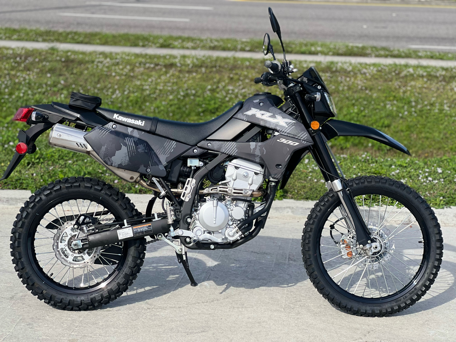 2023 Kawasaki KLX 300 in Orlando, Florida - Photo 5