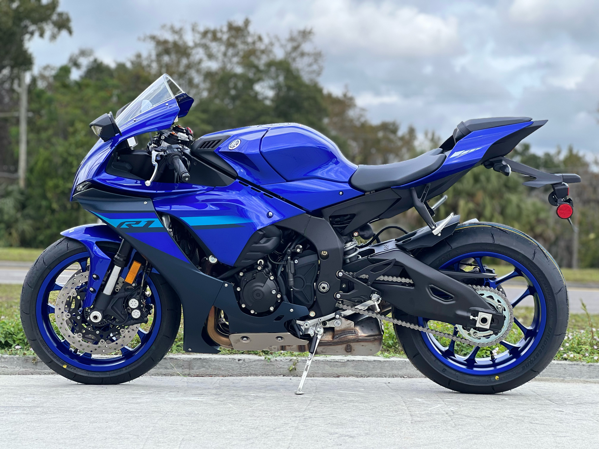2024 Yamaha YZF-R1 in Orlando, Florida - Photo 6