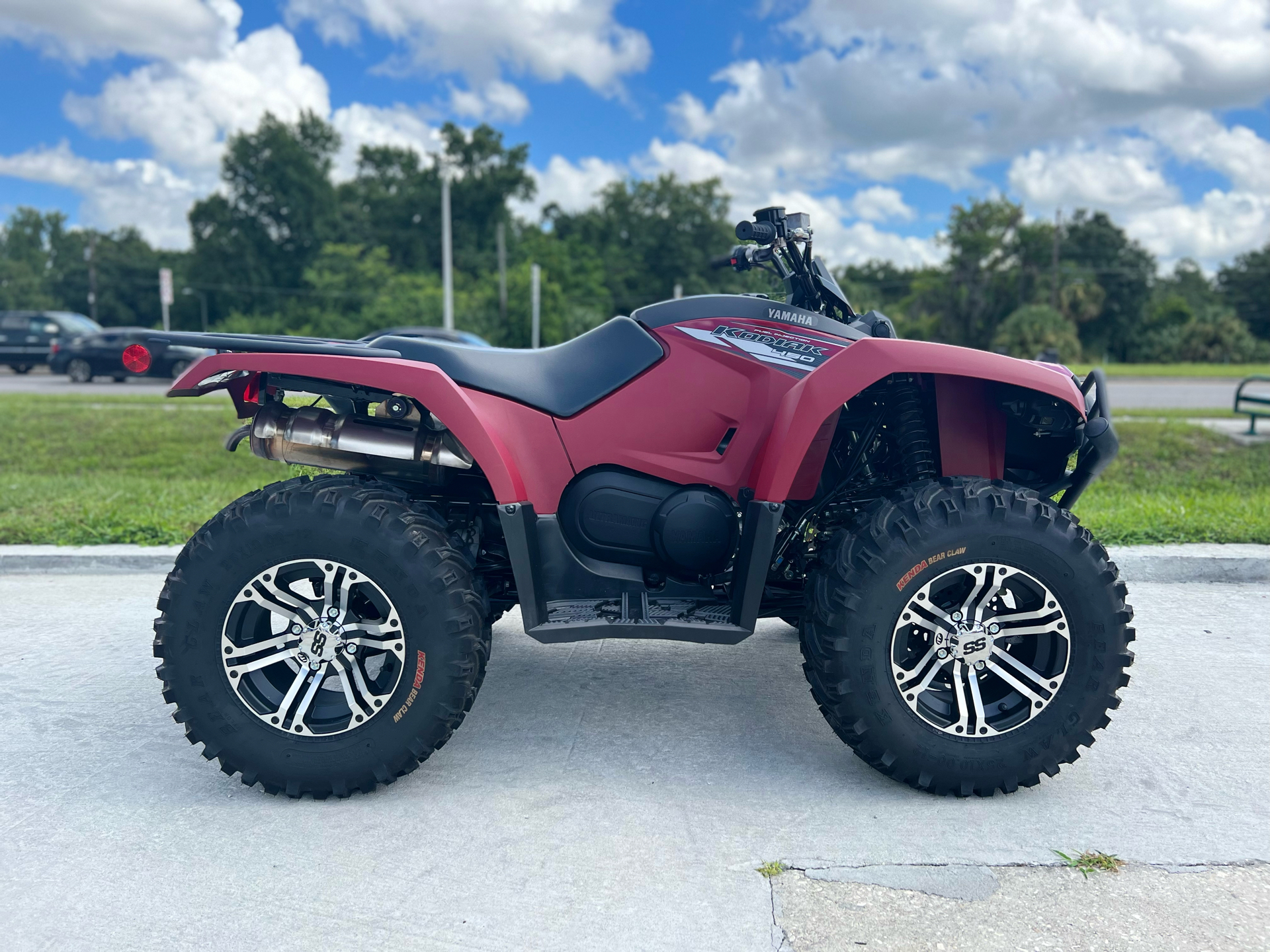 2021 Yamaha Kodiak 450 in Orlando, Florida - Photo 2