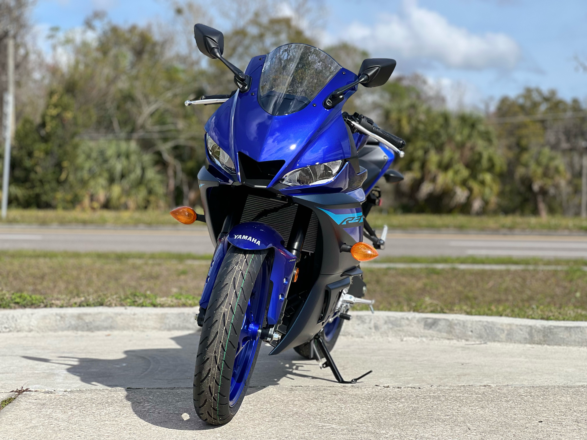 2024 Yamaha YZF-R3 in Orlando, Florida - Photo 2