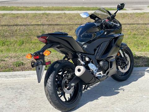 2023 Yamaha YZF-R3 ABS in Orlando, Florida - Photo 4