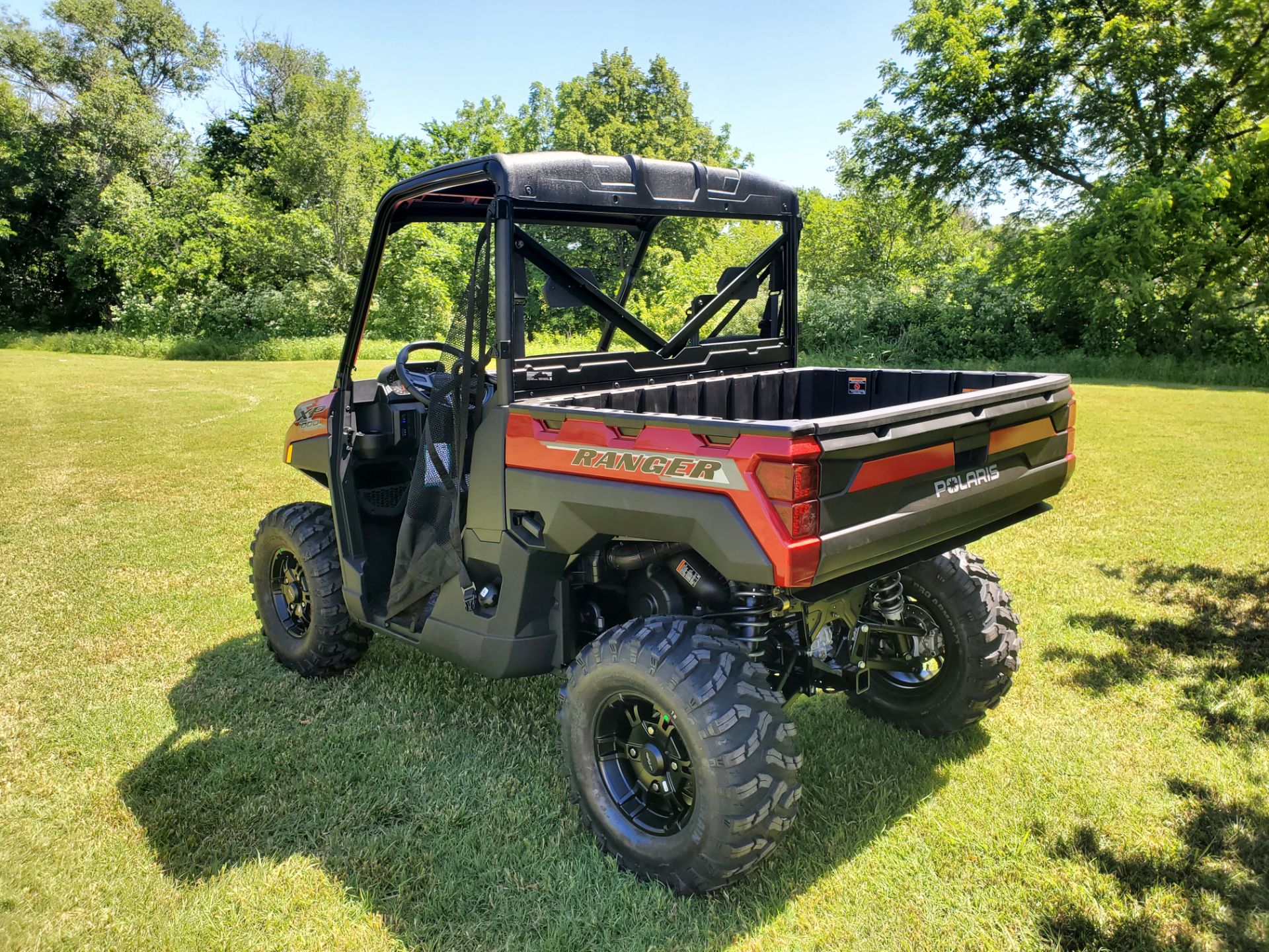 2025 Polaris Ranger XP 1000 Premium in Wellington, Kansas - Photo 9