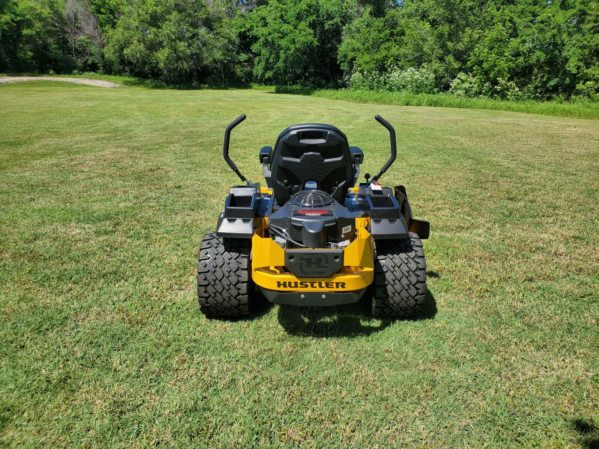 2024 Hustler Turf Equipment Raptor XD 54 in. Kawasaki FR691 23 hp in Wellington, Kansas - Photo 7