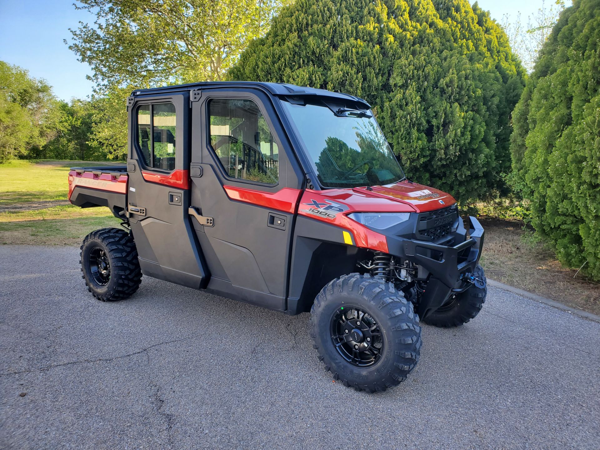 2025 Polaris Ranger Crew XP 1000 NorthStar Edition Premium with Fixed Windshield in Wellington, Kansas - Photo 2