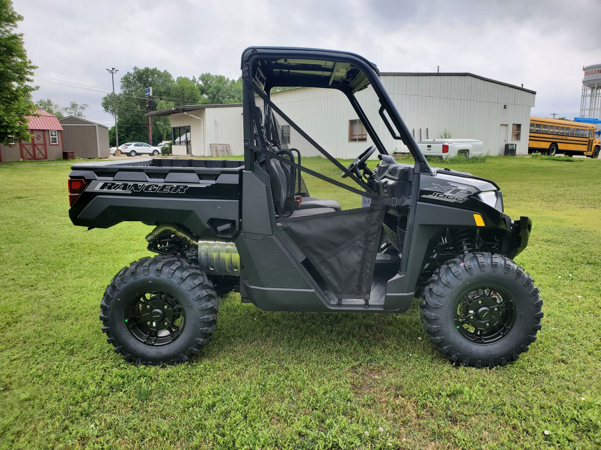 2025 Polaris Ranger XP 1000 Premium in Wellington, Kansas - Photo 8