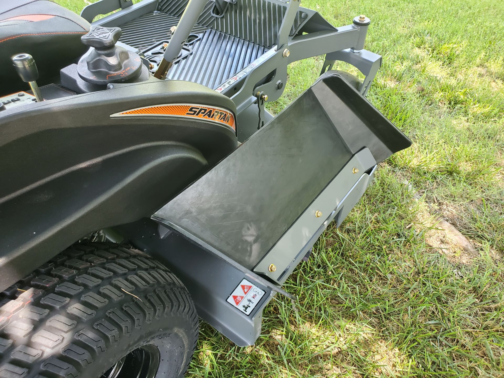 2022 Spartan Mowers RZ Pro 54 in. Briggs & Stratton Commercial 25 hp in Wellington, Kansas - Photo 11