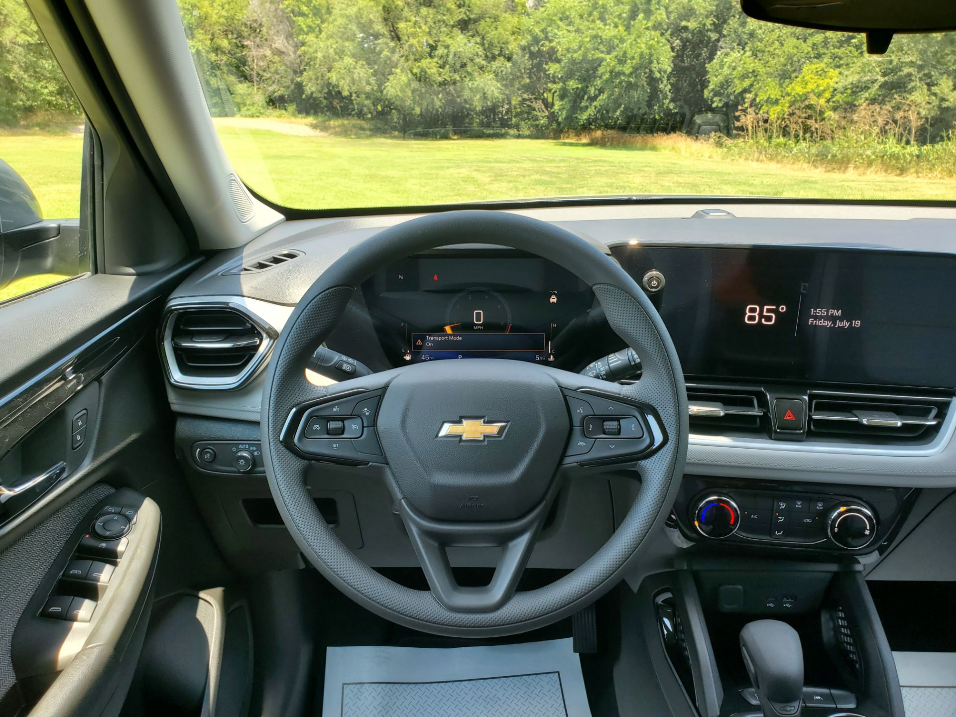 2025 Chevrolet TrailBlazer FWD 4DR LT in Wellington, Kansas - Photo 13