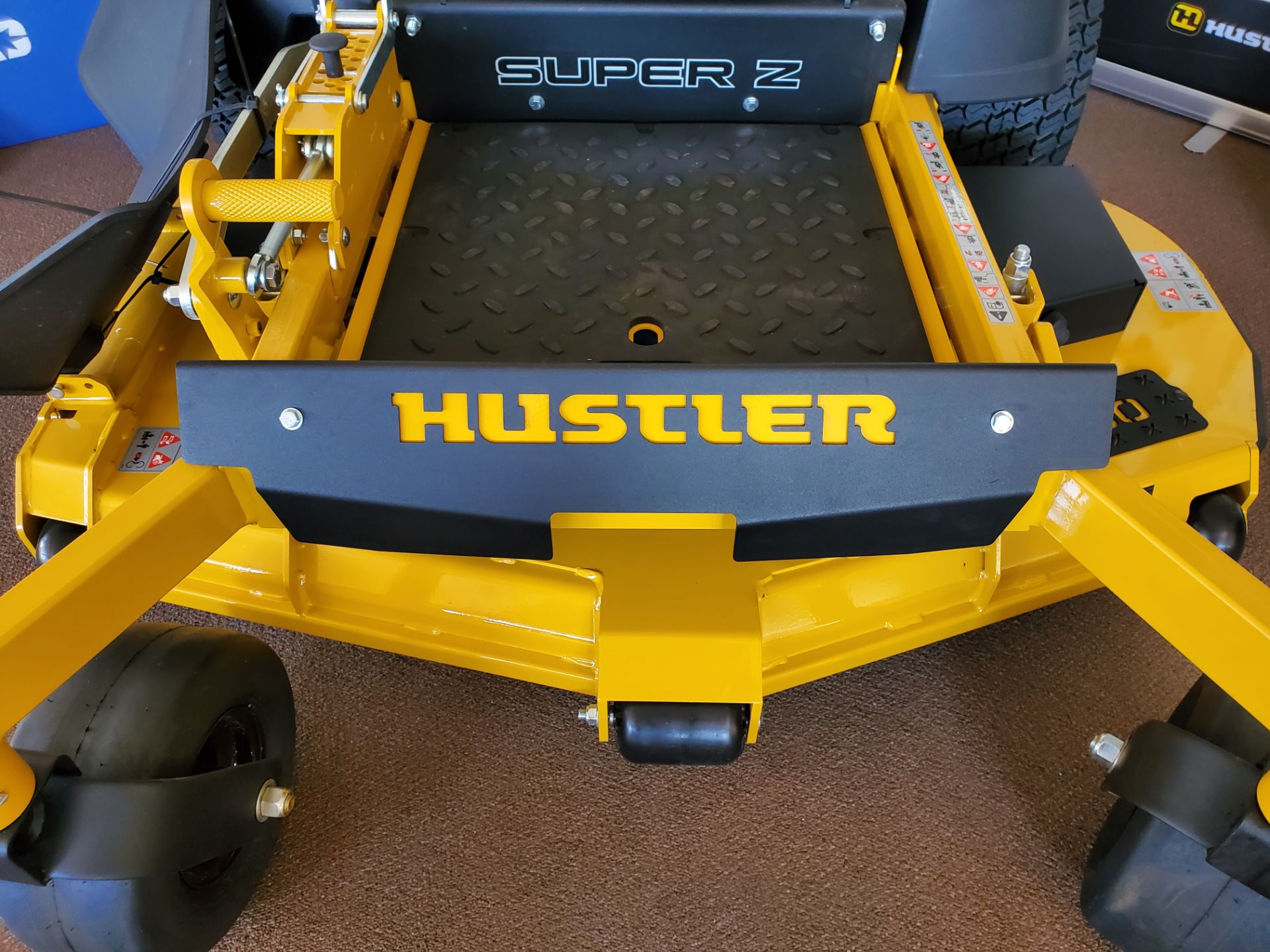 2023 Hustler Turf Equipment Super Z 60 in. Kawasaki FX1000 EFI 38.5 hp in Wellington, Kansas - Photo 14