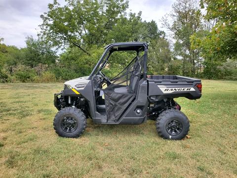 2025 Polaris Ranger 1000 Premium in Wellington, Kansas - Photo 9