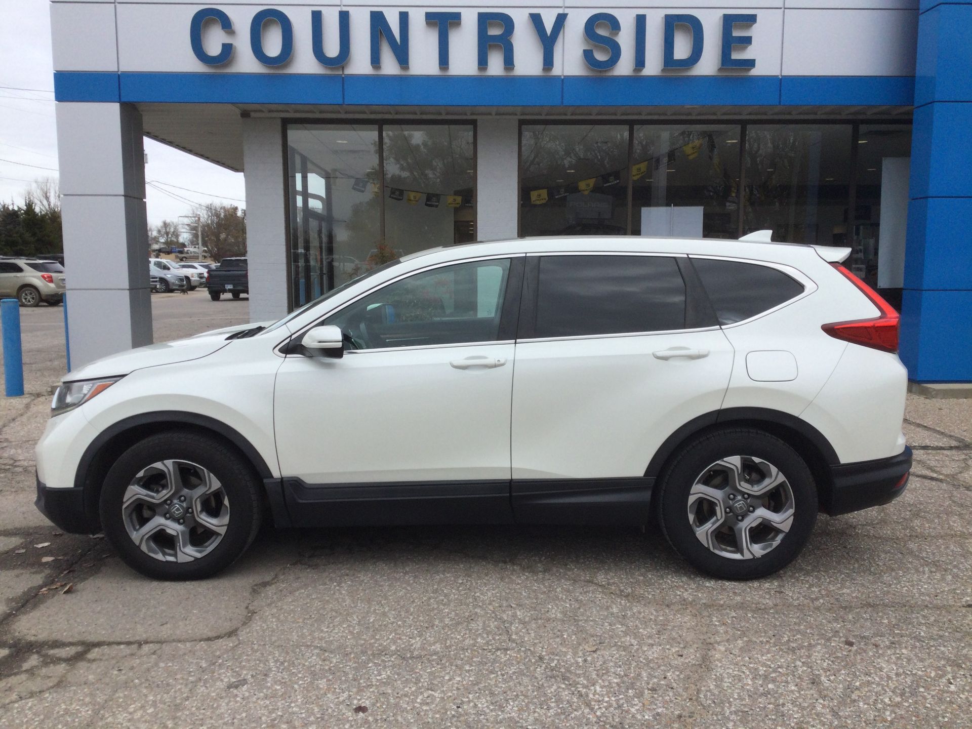 2018 Honda CR-V 2WD EX in Wellington, Kansas - Photo 2