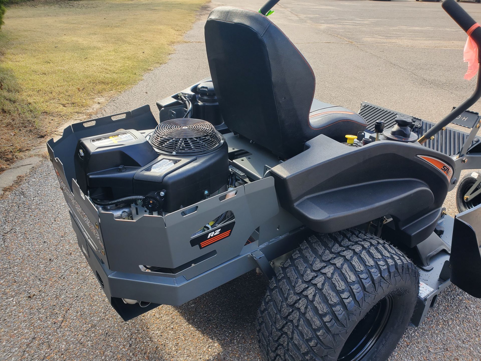 2023 Spartan Mowers RZ 54 in. Briggs & Stratton Commercial 25 hp in Wellington, Kansas - Photo 7