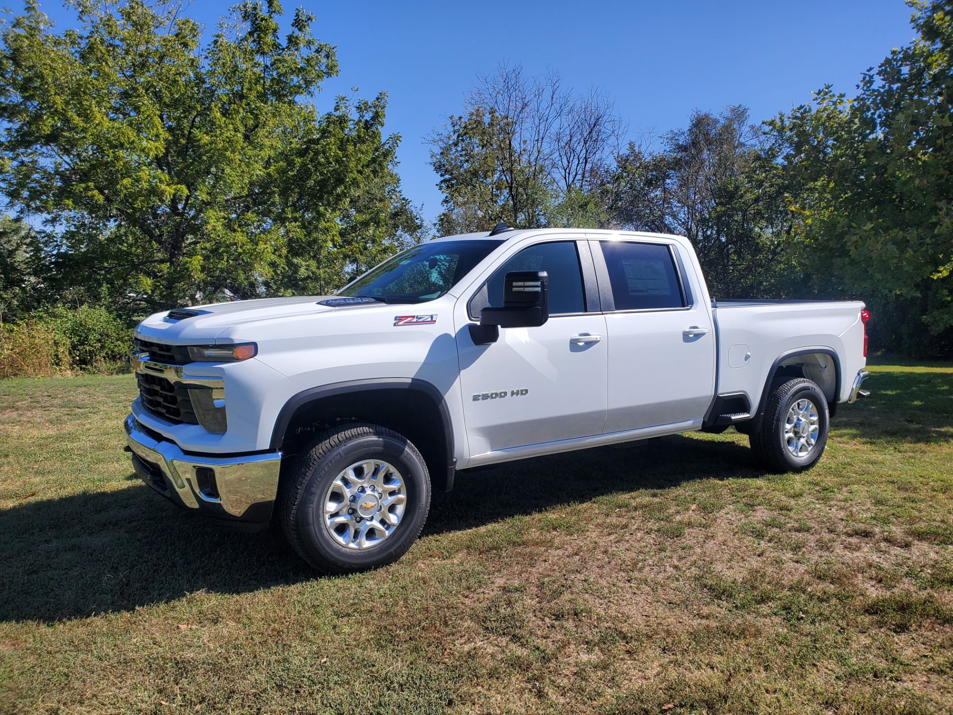 2025 Chevrolet Silverado 4WD Crew Cab 159" LT in Wellington, Kansas - Photo 1