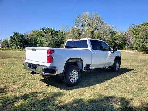 2025 Chevrolet Silverado 4WD Crew Cab 159" LT in Wellington, Kansas - Photo 5