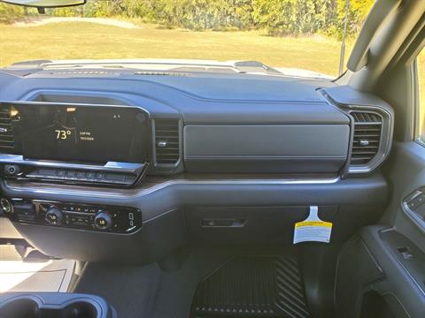 2025 Chevrolet Silverado 4WD Crew Cab 159" LT in Wellington, Kansas - Photo 20