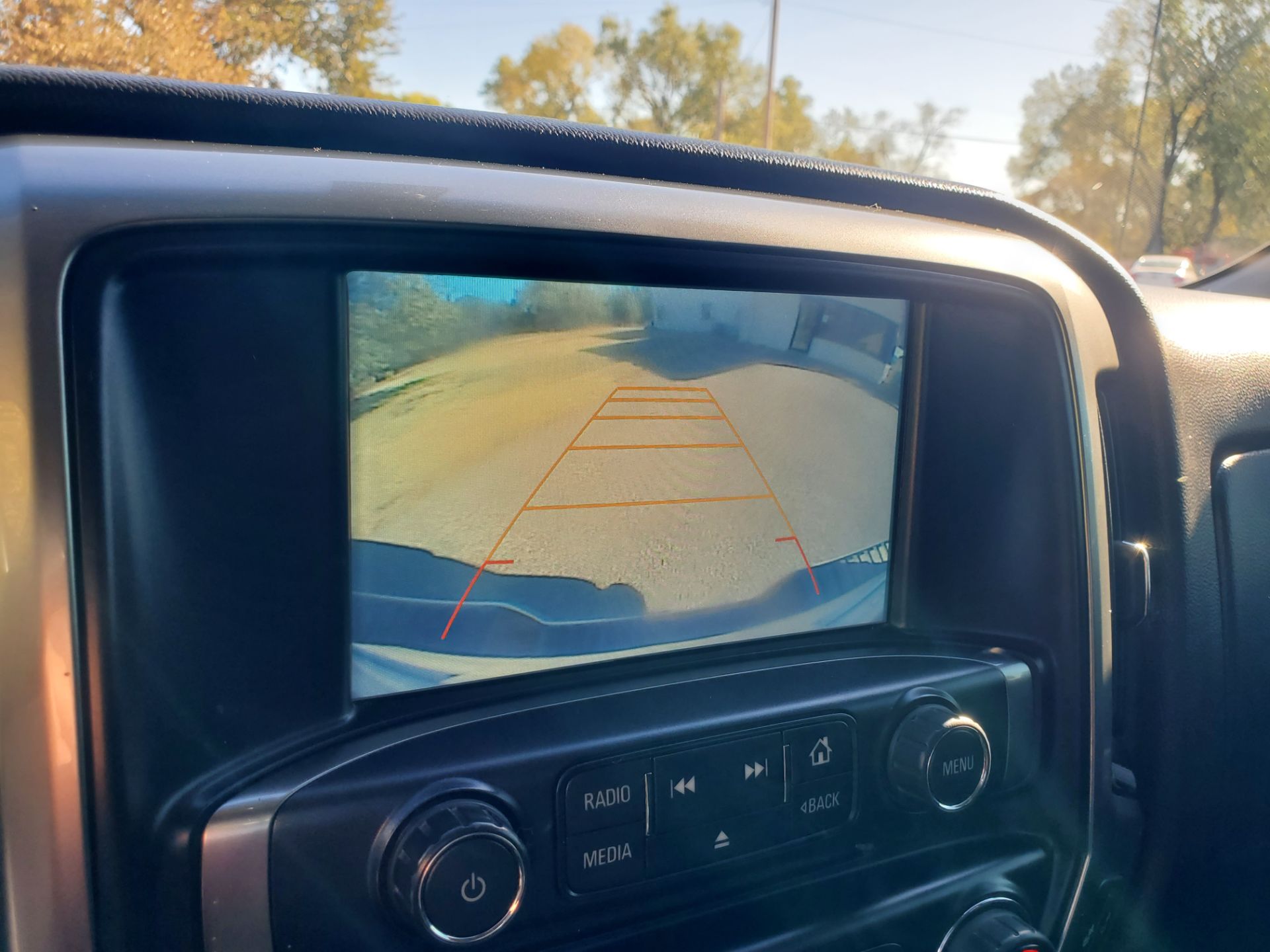 2017 Chevrolet Silverado 4WD Crew Cab LT Z71 in Wellington, Kansas - Photo 36