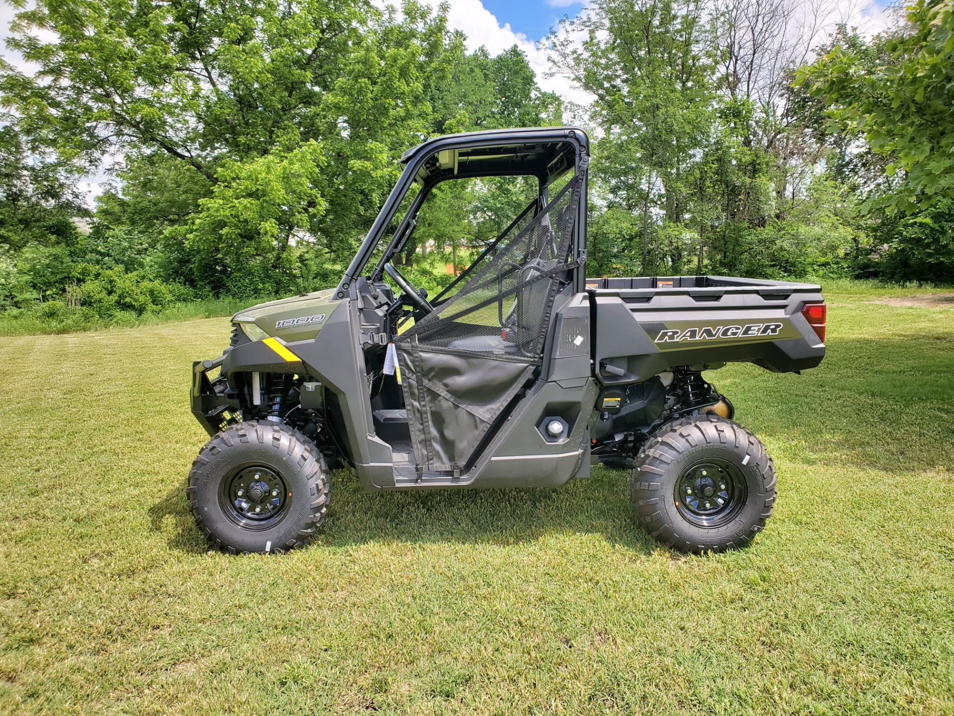 2025 Polaris Ranger 1000 EPS in Wellington, Kansas - Photo 2