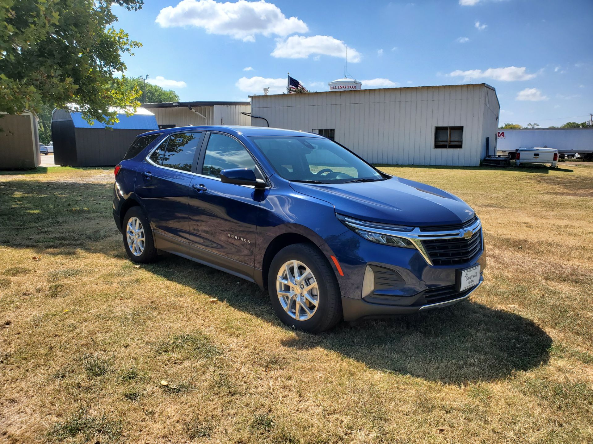 2023 Chevrolet Equinox AWD LT w/1LT in Wellington, Kansas - Photo 3