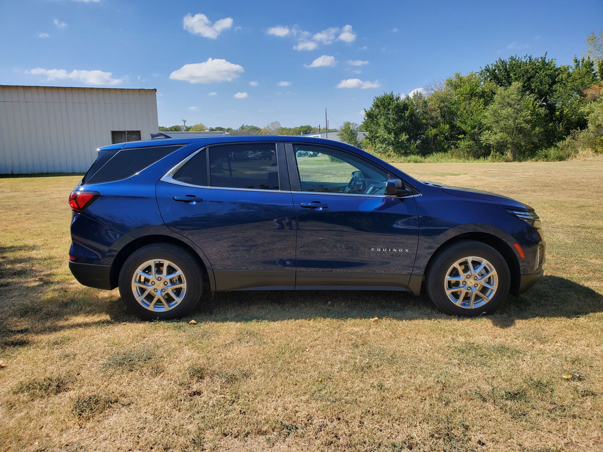 2023 Chevrolet Equinox AWD LT w/1LT in Wellington, Kansas - Photo 4