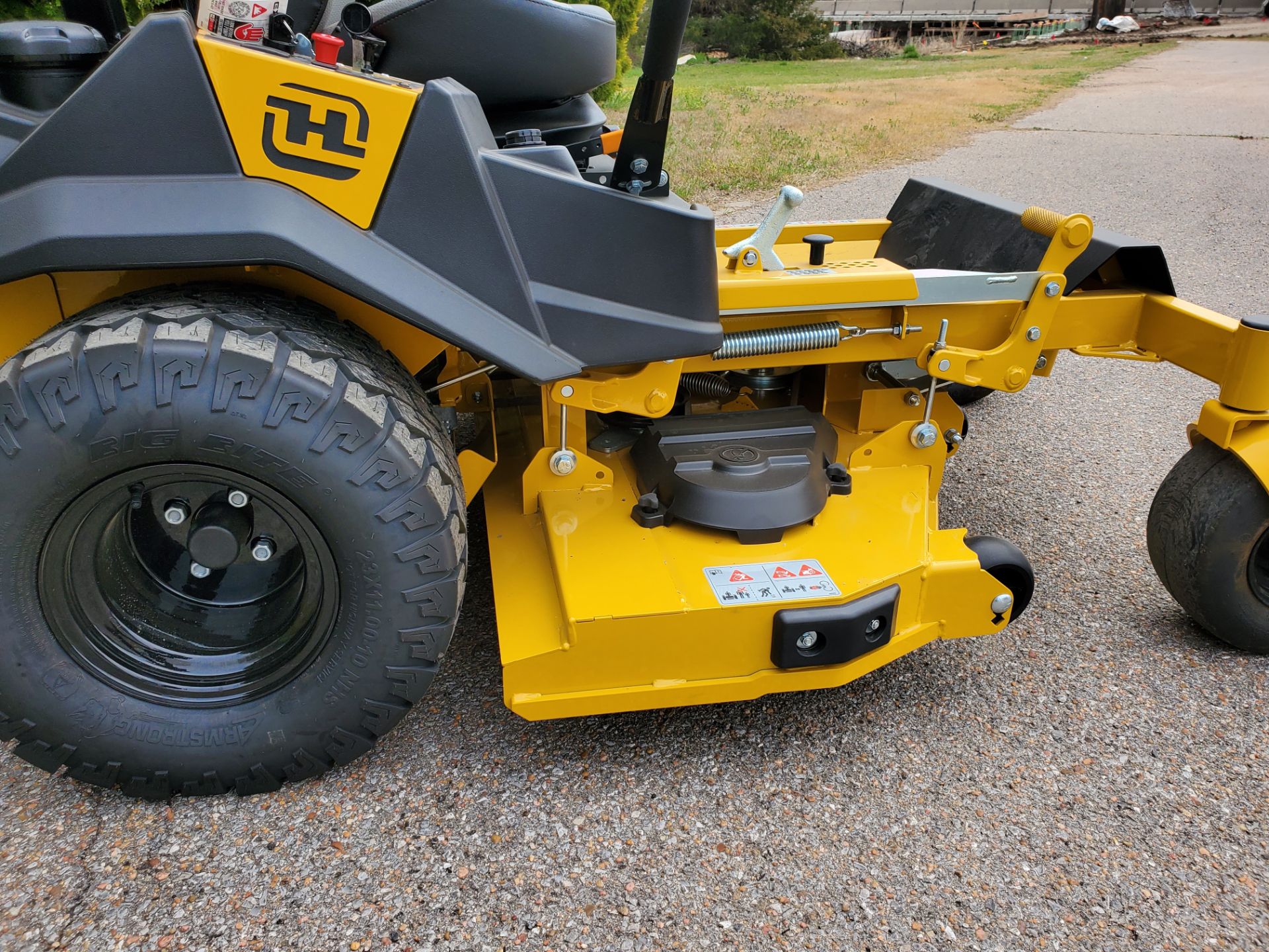 2024 Hustler Turf Equipment FasTrak 54 in. Kawasaki FT691 22 hp in Wellington, Kansas - Photo 10