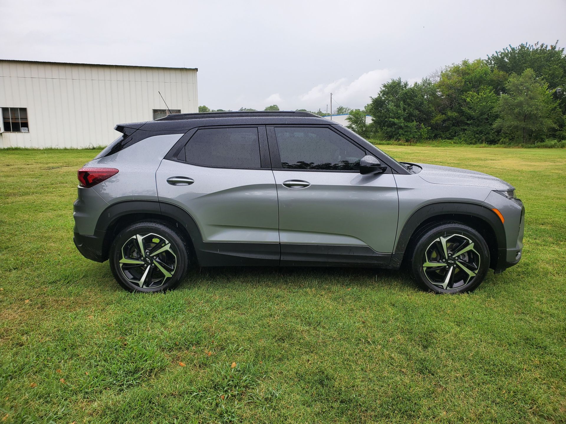 2023 Chevrolet TrailBlazer FWD 4DR RS in Wellington, Kansas - Photo 5