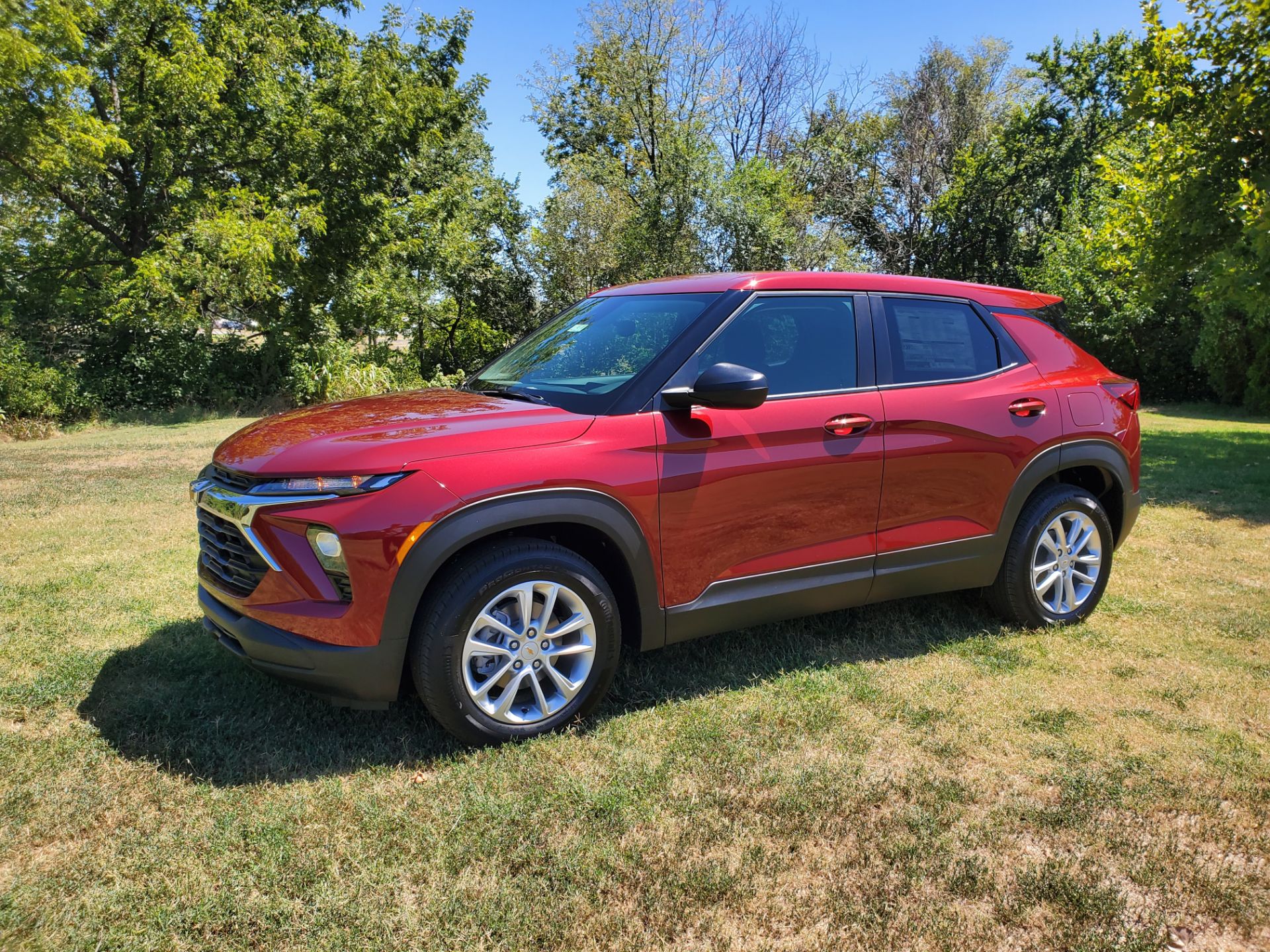 2024 Chevrolet TrailBlazer FWD 4DR LT in Wellington, Kansas - Photo 1