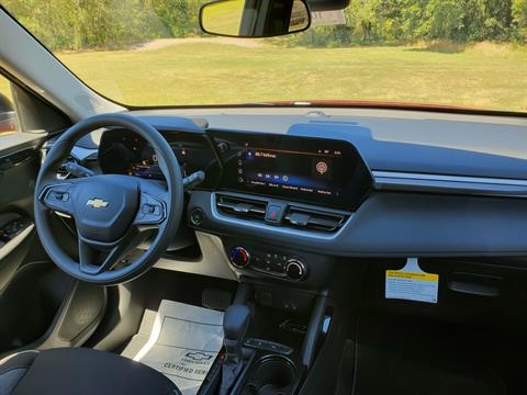 2024 Chevrolet TrailBlazer FWD 4DR LT in Wellington, Kansas - Photo 16