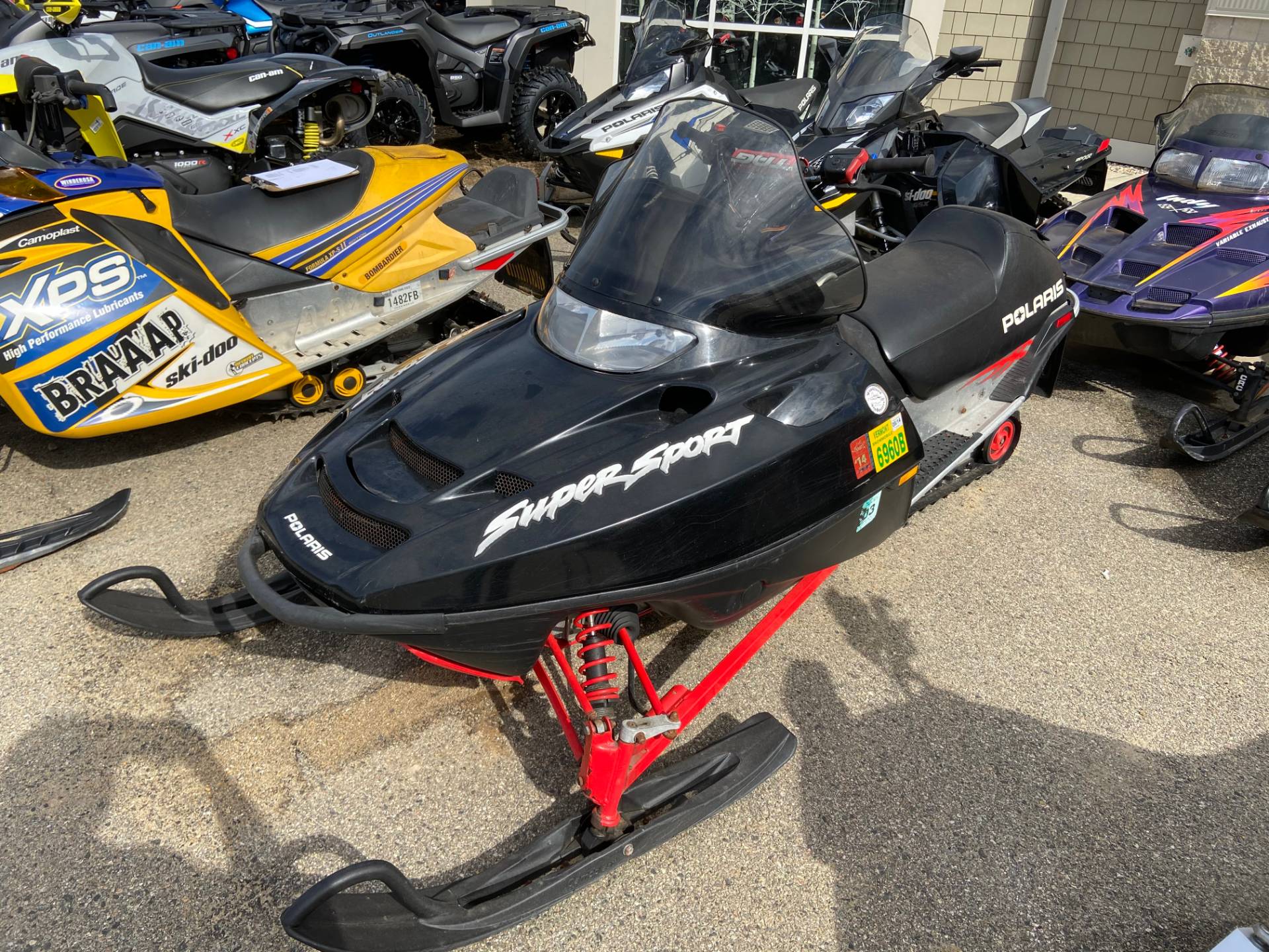 2002 Polaris Super Sport Snowmobiles Barre Massachusetts N/A