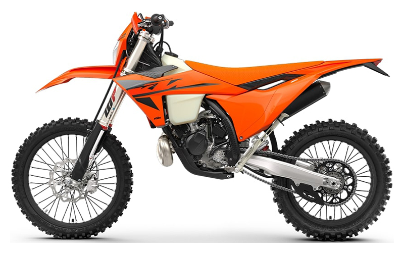 2025 KTM 150 XC-W in Escanaba, Michigan - Photo 2